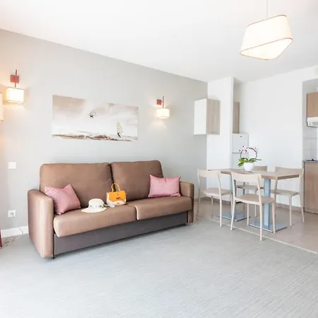 Zenitude Hotel-residences Cannes