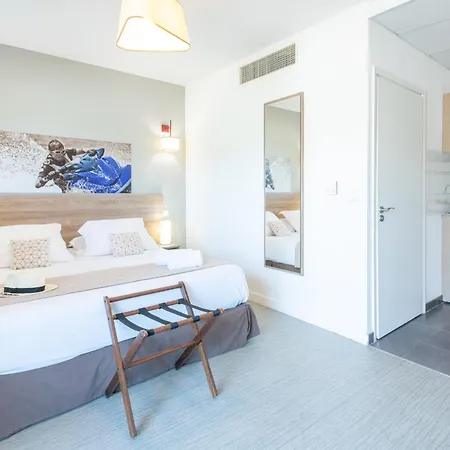 Zenitude Hotel-residences Cannes
