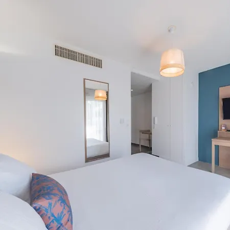 Zenitude Hotel-residences Cannes Aparthotel 3*